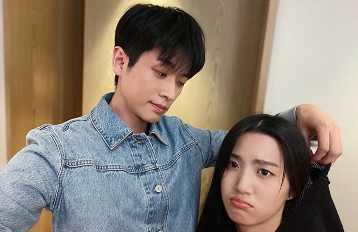 dkxbbh's tweet photo. yuxiao and lei 🩷
https://t.co/nA9S1LXxjX