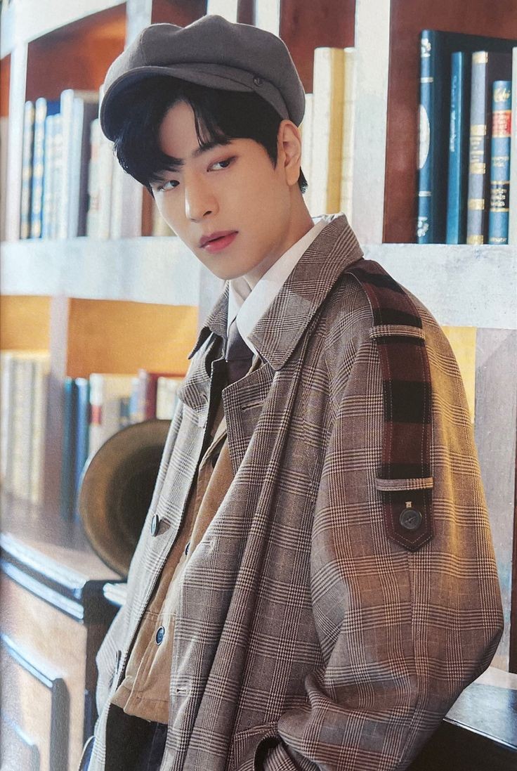 RoseZif's tweet photo. @kooky__official I nominate #Seungmin from #StrayKids for the #BestModelForCap of kpop idol! #KookyRanking #KookyGallery! https://t.co/mIYKx33Ccf