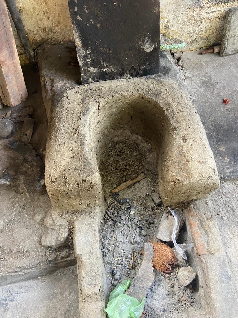 राजस्थान पुलिसकर्मी अपनी मांग लगातार ट्वीटर के माध्यम से सरकार के समक्ष रखी। लेकिन सरकार गहरी नींद में होने से सरकार को जगाने का पुलिसकर्मियों का एक और प्रयास👑
#राज_पुलिस_मेस_बहिष्कार 
#राजस्थान_पुलिस_ब्लैक_डे