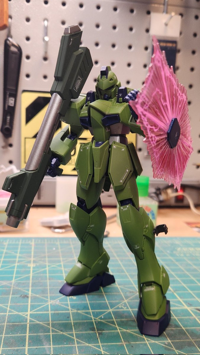 r00k_mk2's tweet photo. Now, I just need to add some details, and it will be finished.
#gunpla #ceruleanproject https://t.co/YlUAQv6sIn