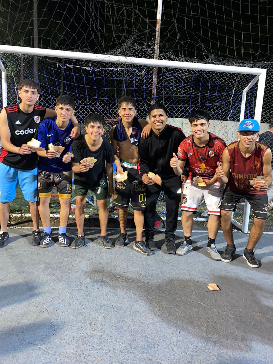 😆⚽❤️