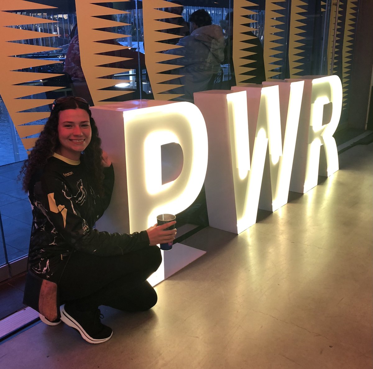 Misty 💙🌻 tweet media