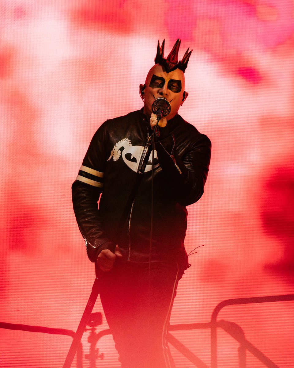 Effing <a href="/Tool/">TOOL effing TOOL</a>