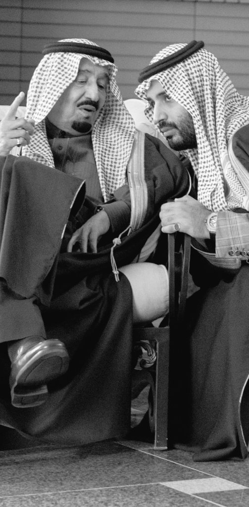 #المملكه_العربيه_السعوديه
وطني وموطني سكني وساكني ومسكني
منجاي وملجأي  ،  أمني وأماني ومأمني🇸🇦💚