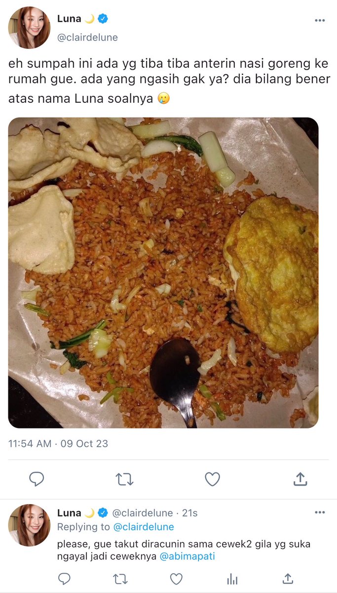 msseoseulseoul's tweet photo. dua cewek gila; kelanjutan nasi goreng - yejeno one tweet au. https://t.co/1igxEEtNpO