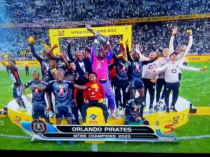 Orlando Pirates F7