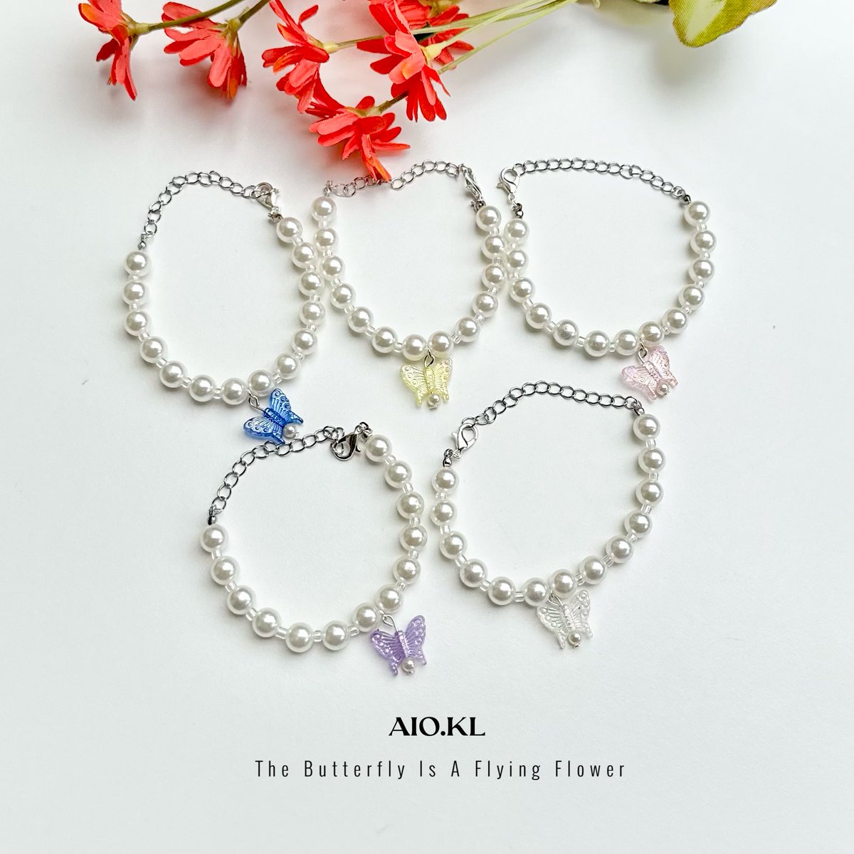 aio_kl's tweet photo. Butterfly World Bracelet🦋 

Link : https://t.co/pepKQfcccu https://t.co/tiTQV5zpO5