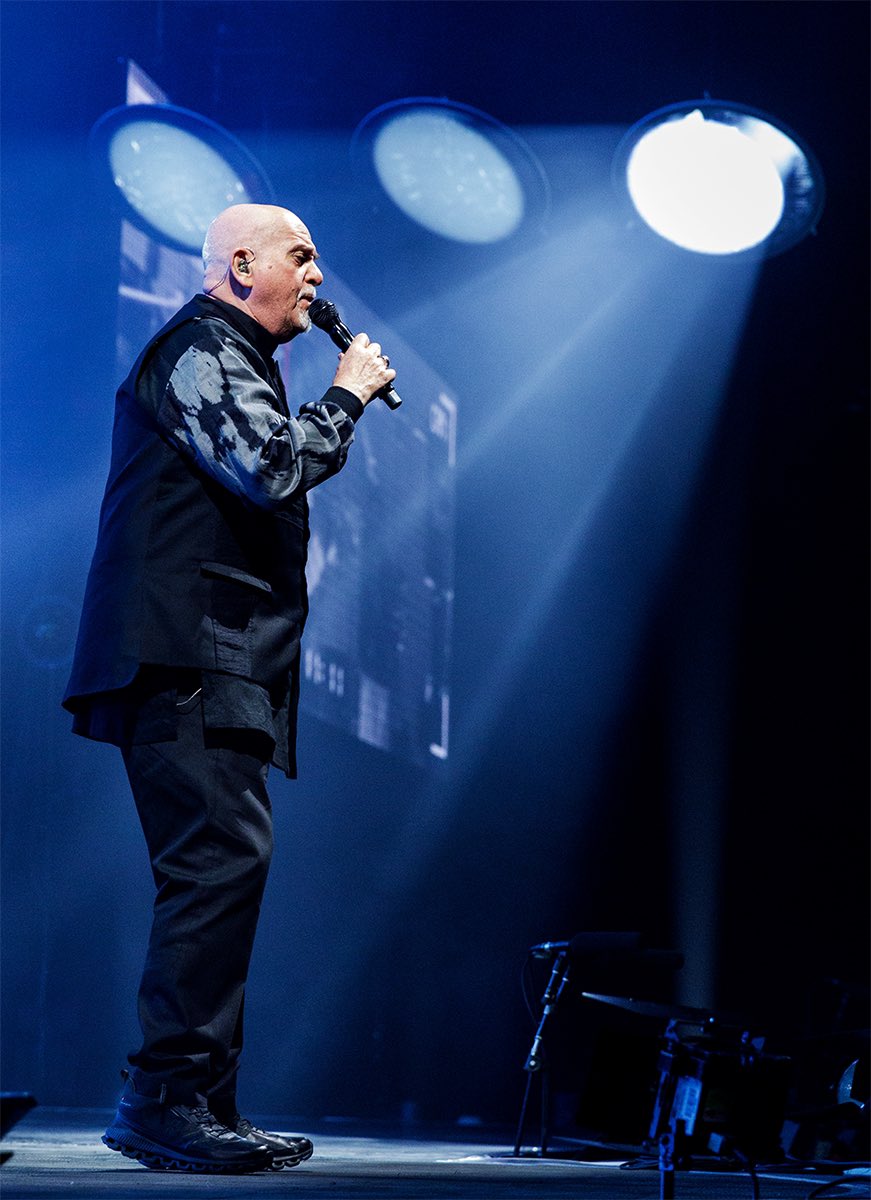 KennyMathieson's tweet photo. Moonstruck - The legendary @itspetergabriel from his #iotour gig @OVOHydro in #Glasgow, in June.
PG was the first musician I ever saw in concert (at Glasgow Apollo) and is one of my musical heroes. 🤩😎 https://t.co/mT273mVc4J