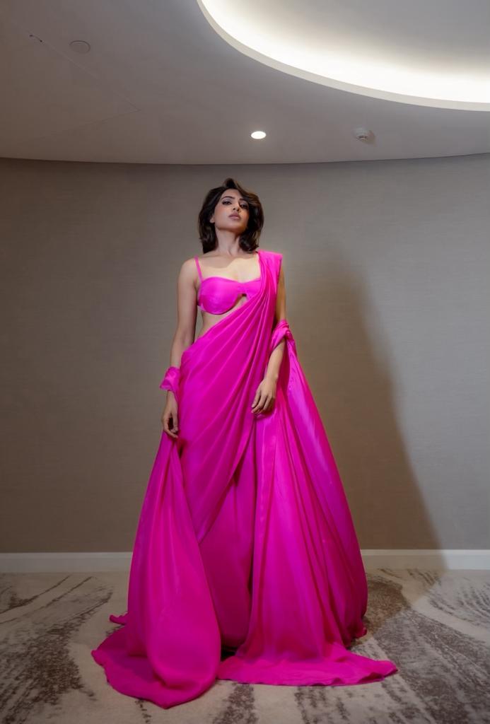igtelugu's tweet photo. #PowerfulInPink
The ever gorgeous @Samanthaprabhu2 looks absolutely stunning in these latest pictures from her most recent photoshoot!!
#SamanthaRuthPrabhu @TheRoute @teamaimpr #Indiaglitz #IndiaglitzTelugu https://t.co/amGZSVnArS