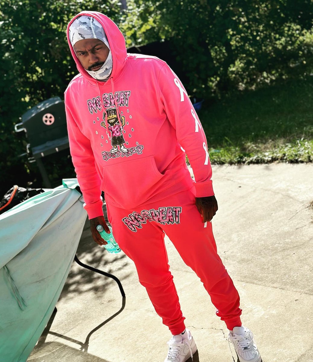 JTLegit_'s tweet photo. Fuck Cancer 🖕🏾 #NoSweatJustDrip #IfItsInYouItsOnYou #Detroit https://t.co/D6TtaHIs3v