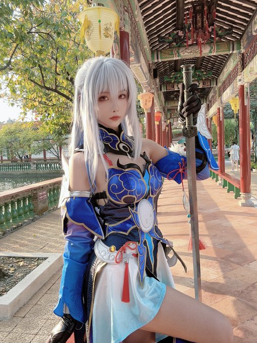 Twitterのコスプレ画像8