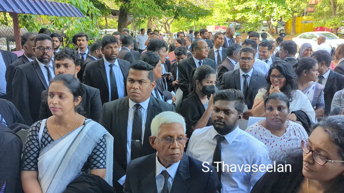 ShanmugamThava2's tweet photo. A Large amount of Lawyers representing all the Districts including the Northern and Eastern side of Sri Lanka has conducted a Protest in front of the Supreme Court of Sri Lanka and Demanded Justice for Hon. T. Saravanarajah.
#we_wont_justice https://t.co/mbwWmBPVUo