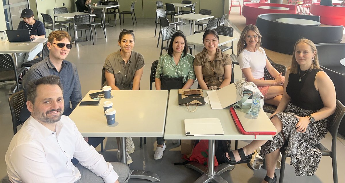Last week, we were lucky enough to have the fantastic Dr. Hollie Johnson from the @NICDATA visit us here in Brisbane at @G_RIDL! It was fabulous learning about how the NICD define, scope and deliver high-impact data projects for their clients. #makingdatamatter #collaboration
