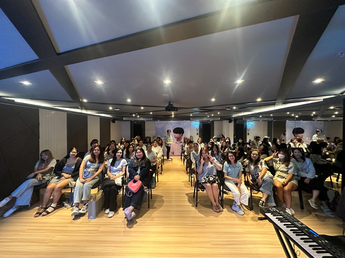 frontstwhome's tweet photo. ขอบคุณทุกๆ คนที่มาร่วมงานในครั้งนี้นะคะ ขอบคุณที่มาสร้างความทรงจำที่ดีร่วมกัน เป็นโมเม้นท์ที่สวยงามแบบนี้ตลอดไป

แล้วพบกันใหม่นะคะ🙏

@BSittawee
#STW18Again
#frontstw #_frtstw_
#tipsyboy #คีมีโนโตะของฟร้อนท์ https://t.co/i2a1WY0Ivo