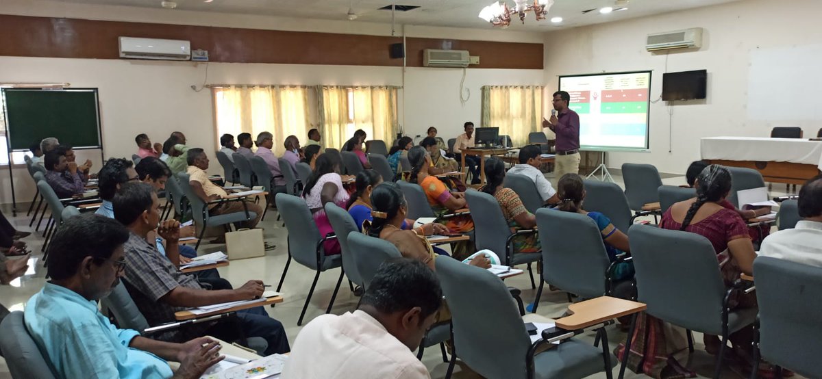 TN_Sirdpr's tweet image. 14th batch of LSDG training to ADS &amp;amp; BDOs conducted on 03-10-2023 to 05-10-2023. Sessions of 9 Themes and field visit to Melmaruvathur Village Panchayat.
#SDGSummit #SDGActionWeekend #SDGs #TamilNadu #panchayats
@mopr_goi

@IPeriyasamymla
