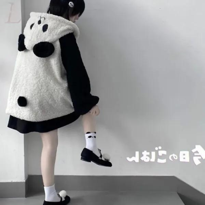 shareladys66250's tweet photo. 最高の休日を過ごすための服☃️
肌寒い季節も快適にあったかアイテム💕