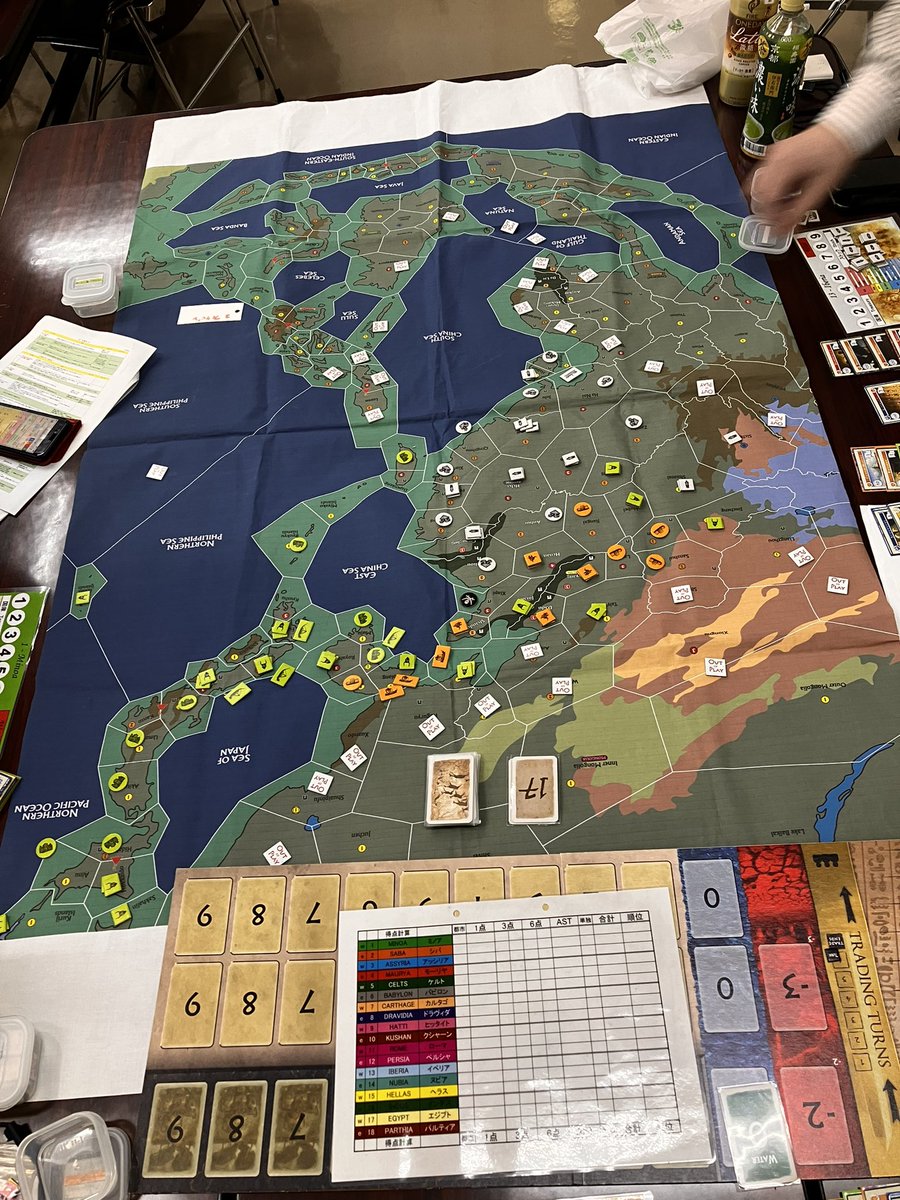 dicestorm's tweet photo. 先日のメガシビを終えて振り返り
プレイ参加10+司会1
宮城、千葉、神奈川、京都、沖縄のみ
年内にもう2回遊ぶと毎月遊んだことになるが?
まぁ、お誘いありましたら飛んで行きたさますよ
来年は山口合宿は参加する他に
第2回の沖縄が開けたら嬉しいなぁ。
#MegaCiv #メガシビ https://t.co/LBHAP7eqKt