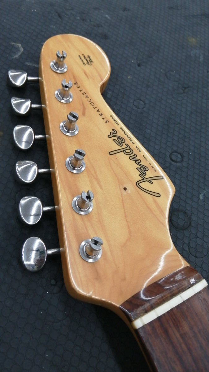 hardoff6693001's tweet photo. 初期の #fender japan JVシリアル ストラトが入荷しました!
ボディランクBの #ST62-85です。
Coming Soon
#ハードオフ札幌西宮の沢店
#ジャパンビンテージ https://t.co/FWAdOcPR5D