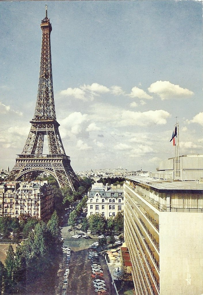 La Tour Eiffel. 
Années 1970. Paris France