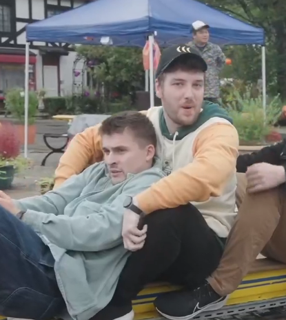 shae_punk's tweet photo. Just a couple of buds being buds on todays RV stream
#CDawgVA #MONKE #rvstream https://t.co/kYnz8nbGZK