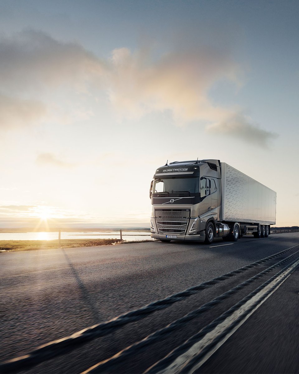 Looking to cut down on diesel costs and emissions? Consider switching to gas-powered trucks running on liquefied biogas (bio-LNG)! 🌿 Learn more about gas types, costs, and ideal transport assignments in this blog post: ow.ly/QrcJ50PUse6

#SustainableTrucking #BioLNG