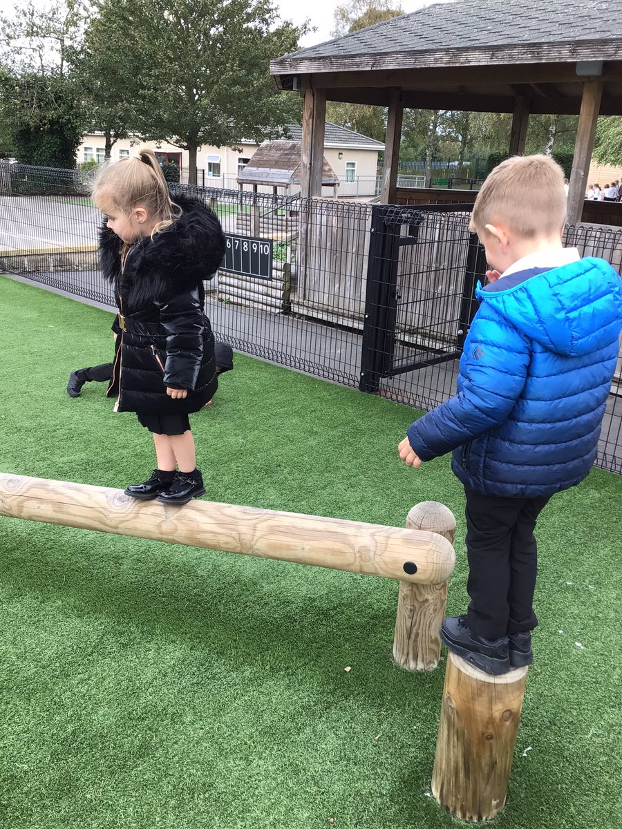 YRPinkClass's tweet image. Pink Class have had a fantastic start to the school year. They have been very busy and have settled in beautifully.