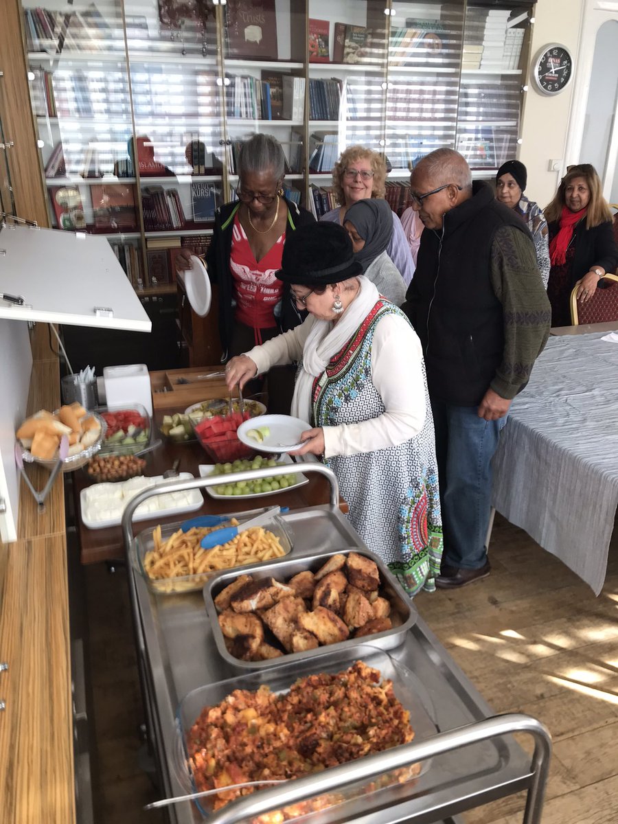 RumiMosque's tweet photo. “Gardening and its positive effects on Human Psychology” what a wonderful subject by Martine Drake of Mind in Enfield. Gardening is still possible even in winter.
We also thank Leo Thorncroft from Enfield Community Safety Unit for his kind visit to #RumiCommunityBreakfast https://t.co/019P91USFx
