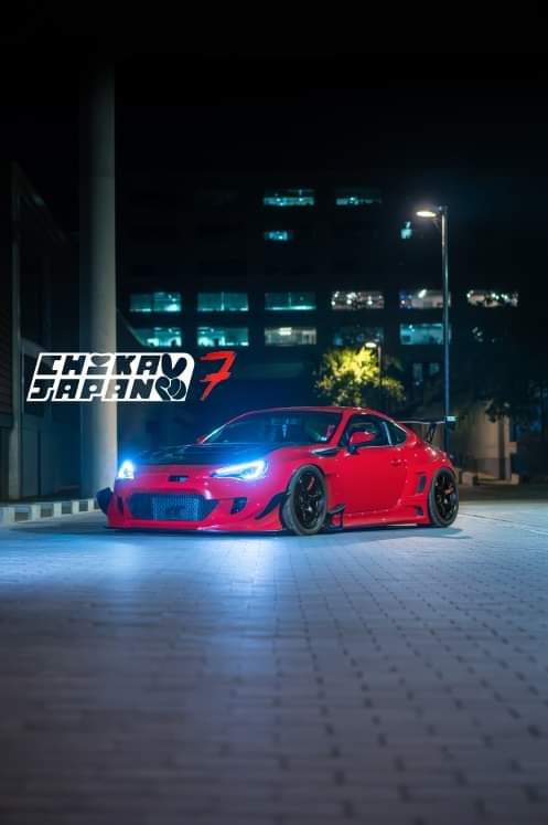 Salut a toi FDP , on sera présent au chika 7 ! Passe nous voir , on aura un stand avec du stuff avec nos merguez exposé !