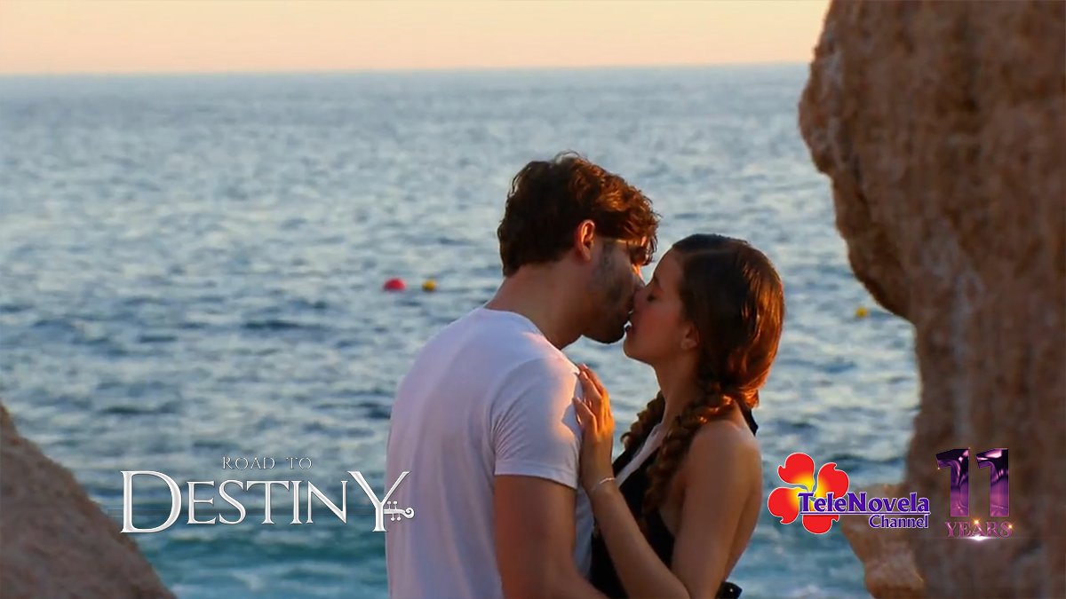 TeleNovelaPH's tweet photo. This Thursday: It's kilig overload as the Gardener's Daughter and the Young Doctor take things to the next level.
Take the #RoadtoDestiny, weeknights at 7pm on TeleNovela Channel Philippines!
#TeleNovela #UnCaminoHaciaElDestino #Kilig @soypaulinagoto @pancherihoracio https://t.co/aNj1zFftLS