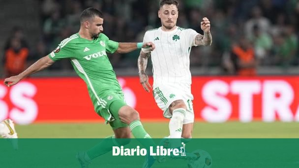 DiarioLibre's tweet photo. ⚽ | #Fútbol | UEFA pospone próximos partidos en Israel tras el ataque de Hamas
🔗 https://t.co/gOITIGiBO7
#DiarioLibre #DeportesDL #Fútbol #Hamas #Israel #Ataque #Posponer #Partidos #UEFA https://t.co/9L6p2e7sR9