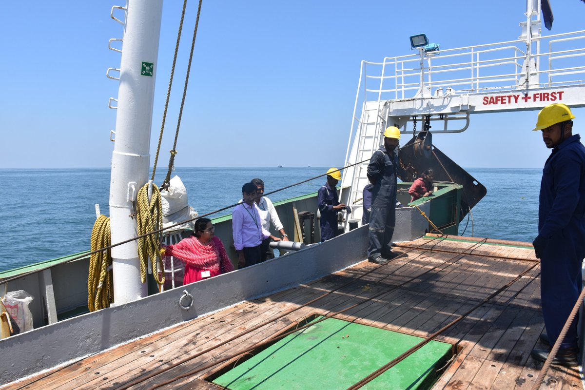 CifnetH's tweet photo. The Officials of Department of Fisheries #Sailed #onboard the #FisheryTrainingVessel M V #Prashikshani on 7-10-23 under the CBC’s Immersion Programme and Familiarized the activities of #Navigation, #Communication, #Engineroom &amp; #Fishing.
@FisheriesGoI @PIB_India @PRupala #PMMSY https://t.co/fpZFU2IzdU