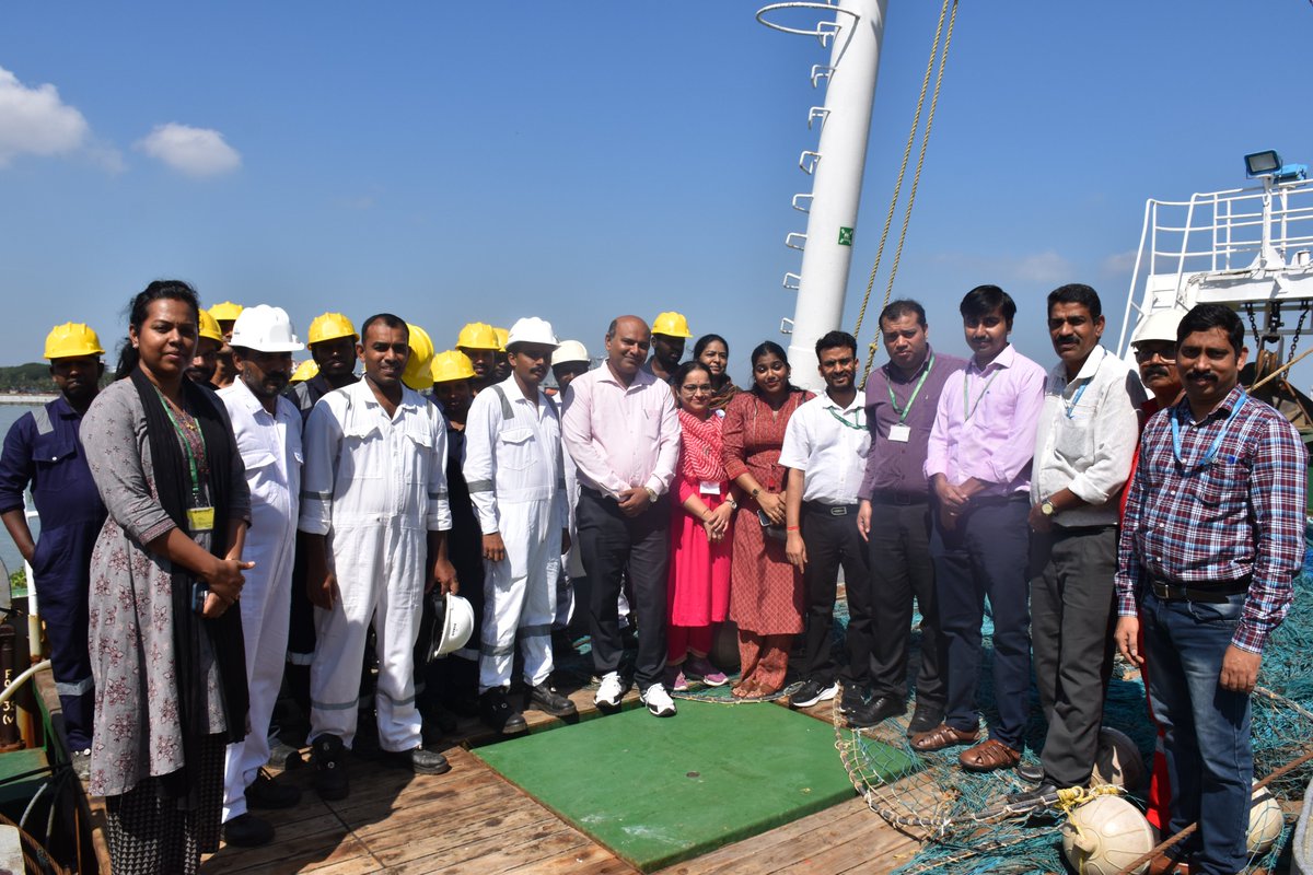 CifnetH's tweet photo. The Officials of Department of Fisheries #Sailed #onboard the #FisheryTrainingVessel M V #Prashikshani on 7-10-23 under the CBC’s Immersion Programme and Familiarized the activities of #Navigation, #Communication, #Engineroom &amp; #Fishing.
@FisheriesGoI @PIB_India @PRupala #PMMSY https://t.co/fpZFU2IzdU