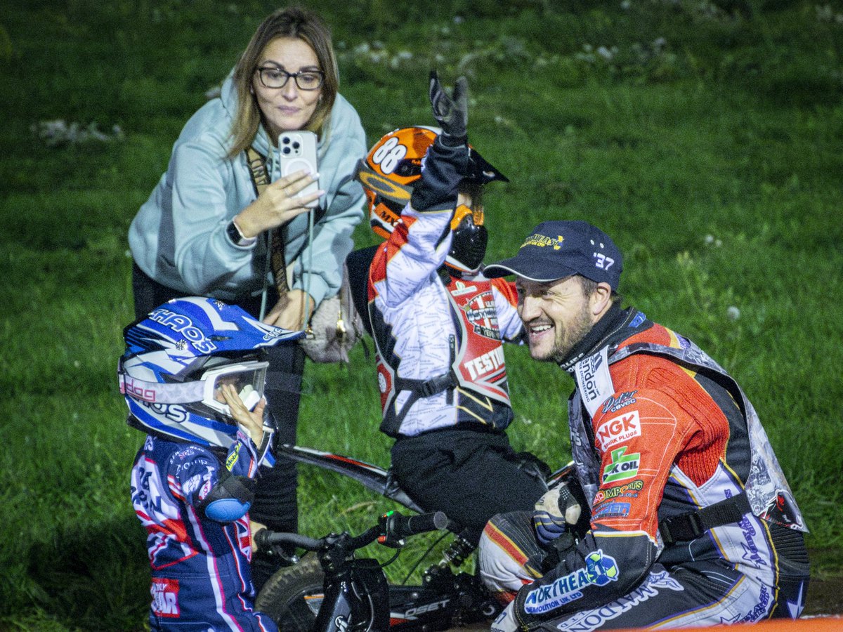 Proud parents. @BomberHarris37 Chris who? Oh you mean Cruz’s dad 😂 🏁 🏍️ @PboroPanthers @SocialSpeedway @UprightSpeedway