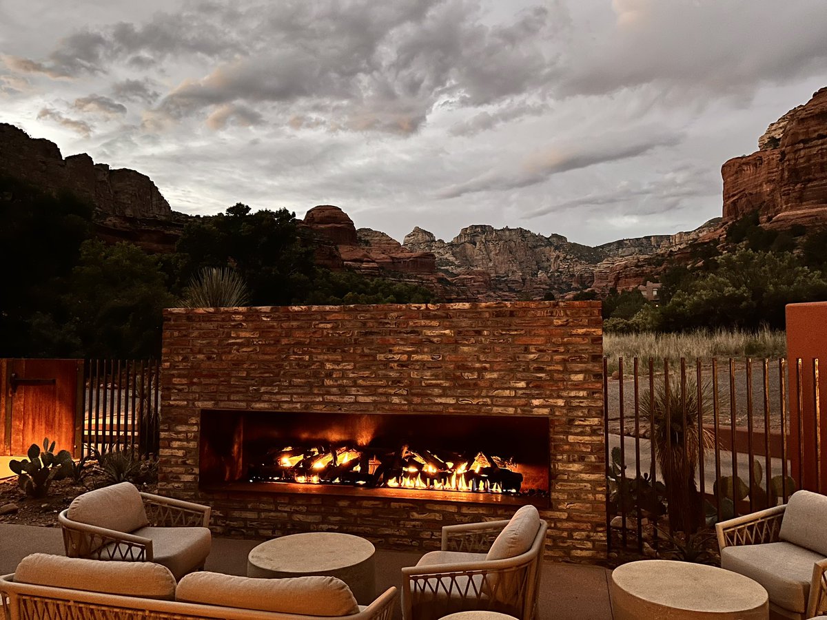 Dinner with a view at <a href="/mii_amo_spa/">Mii amo</a> in #sedona