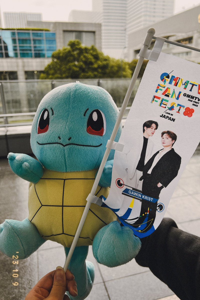 anglemoon_'s tweet image. 懐かしのゼニガメ持参してる🐢
知ってる人全然見つからない〜〜🥲