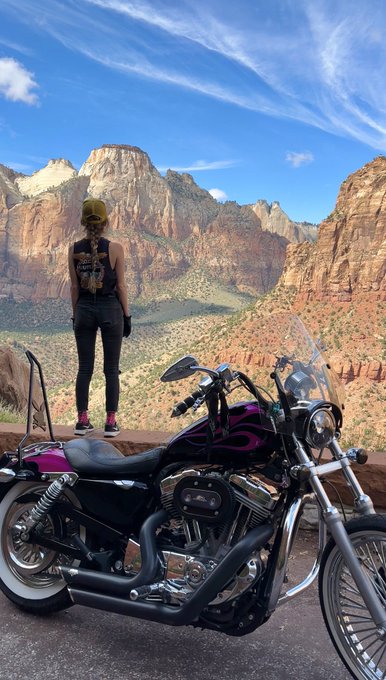 Riding in zion was unbelievable! Where&rsquo;s ur fav scenic view?! https://t.co/HpmJbS2Bzl