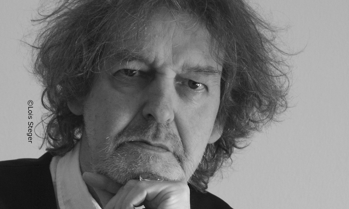 Dienstag, 10.10. 19 Uhr - Josef Oberhollenzer liest aus und spricht über seinen neuen Roman "Prantner oder Die Erfindung der Vergangenheit". Joe Rabl wird den Abend moderieren. Mehr Infos unter literaturhaus-am-inn.at/veranstaltunge…