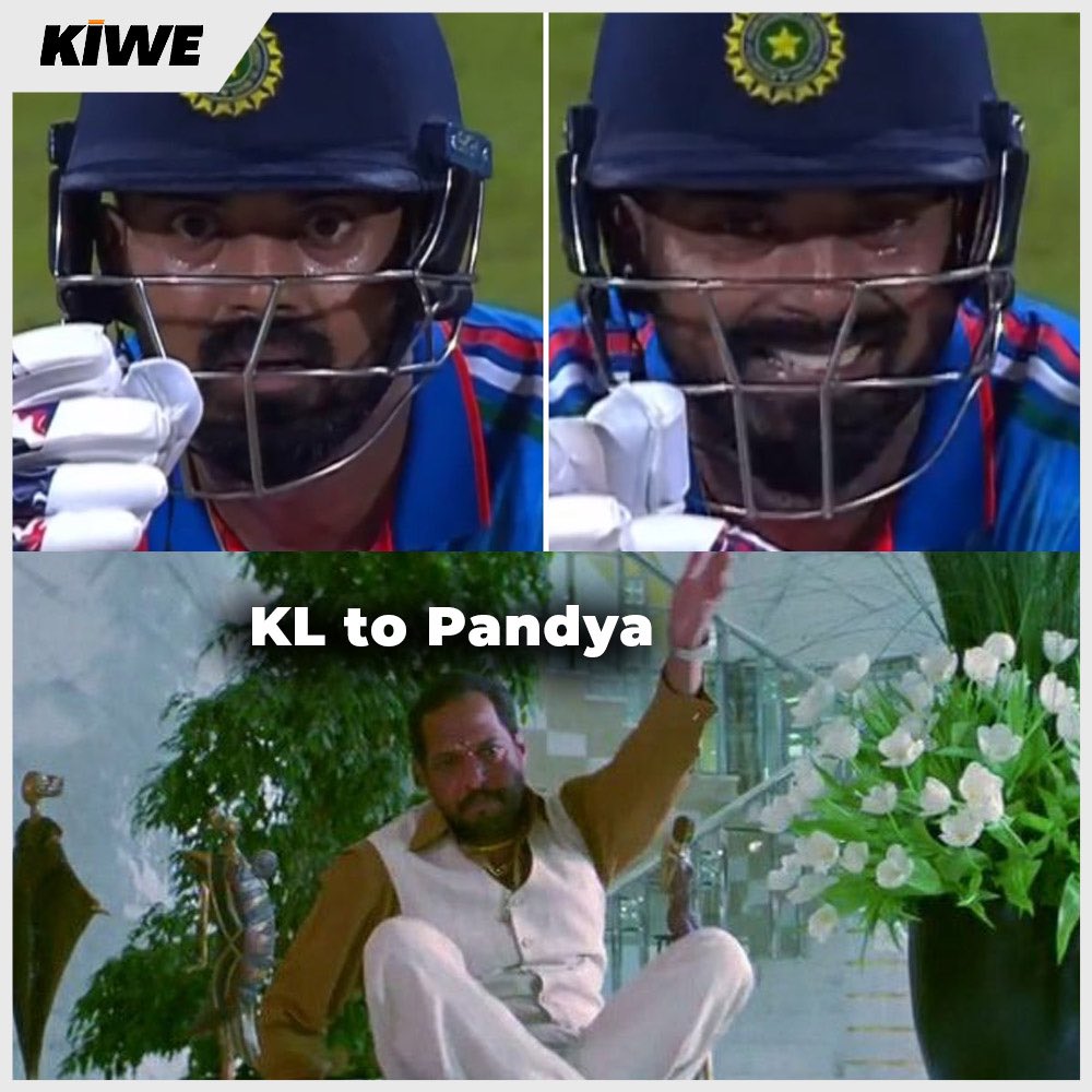 Kiwe_India's tweet photo. That reaction from KL 

Download the KiWE app from https://t.co/vPKVCy6JdO 

#kiwe #crico #cricket #cricketlovers #indvsaus https://t.co/XGGjRjP2Bl