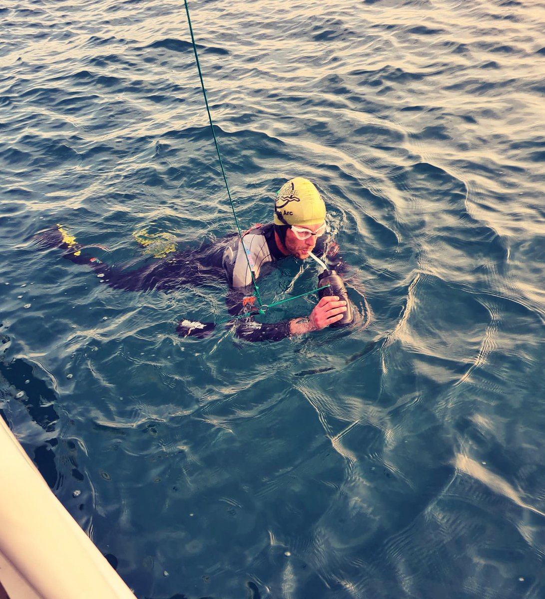 Julien feeding every 30mins from now on. Pace good. 65 strokes per min

🔗 enduroman.com/live-tracking