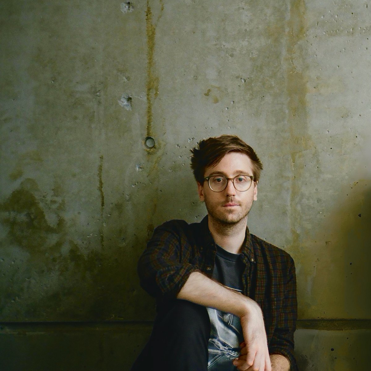 Announcing: David Bird - Wire Hums 💥🎻
Available Nov. 10

NYC &amp; Chicago-based composer David Bird uses generative and algorithmic procedures to push a physically modeled cello to its limits: real and unreal, physical and digital, order and chaos.

david-bird.bandcamp.com/album/wire-hums