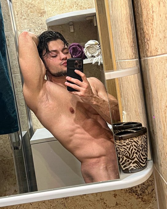 😜 https://t.co/3w7lJL0yaz