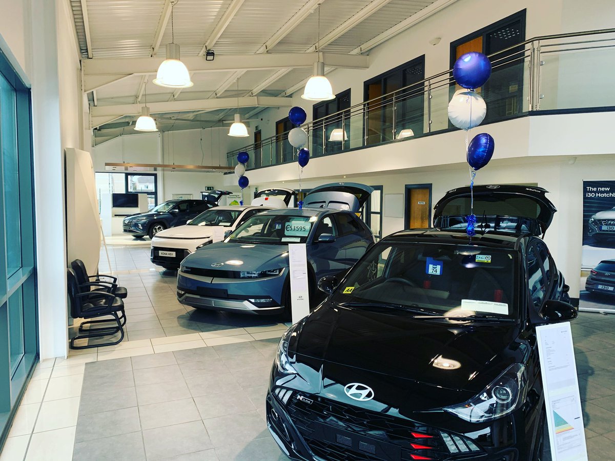 We are all set and ready for a busy weekend ahead here at Michael Lyngs Hyundai. Our Kilkenny and Carlow showrooms are open until 4pm today and from 12-4pm tomorrow. Pop in for a look at the 241 Hyundai range. 

#mlm #openweekend #Hyundai