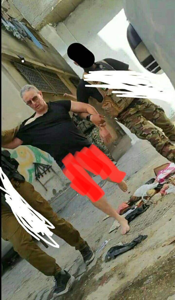 Raneem97790665's tweet photo. 🚨قائد المنطقة الجنوبية في جيش الاحتلال ، أصبح الآن أسير بيد قوات النخبة القسامية ! https://t.co/uMbRViFxg4