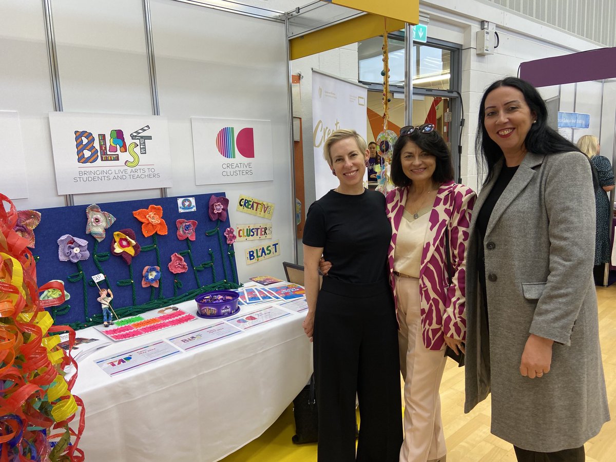 fidelma4Europe's tweet photo. Hello to ⁦@JennyBuggie and Bríd⁩, so great to meet you at #Féilte festival of #teachingandlearning and to hear about your amazing #creativeschools work. See you at my #gasta on the #giftedlearner at 1pm today! ⁦@TeachingCouncil⁩ ⁦@NCCAie⁩ ⁦#creativityinaction https://t.co/KGdgoPEbjO