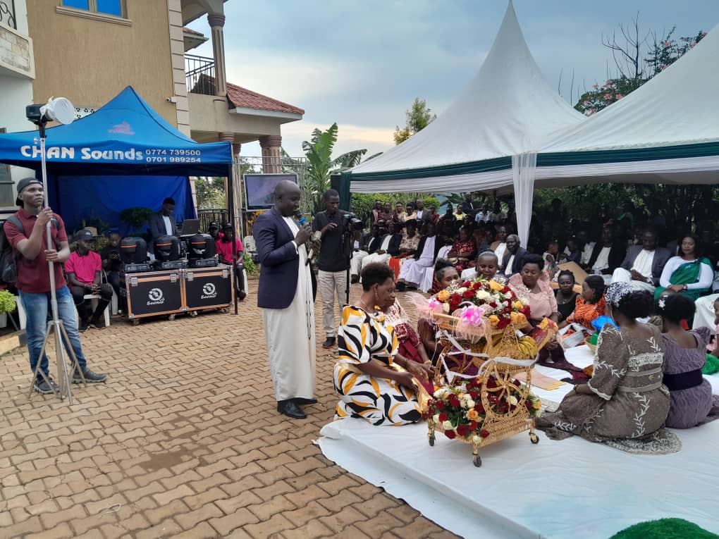 KASULEJIMMY2's tweet photo. For a perfect function, plz inbox us. Thank you https://t.co/DnuN1uIoqC