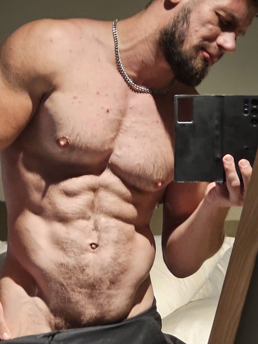 I let the jealous ones speak https://t.co/6oairmODNn