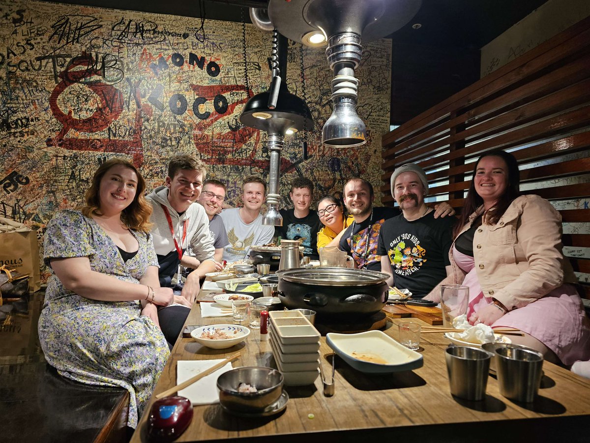 deadmanau's tweet photo. PAX!!! Well… dinner after day 2 PAX! https://t.co/A0WVVzk2qH