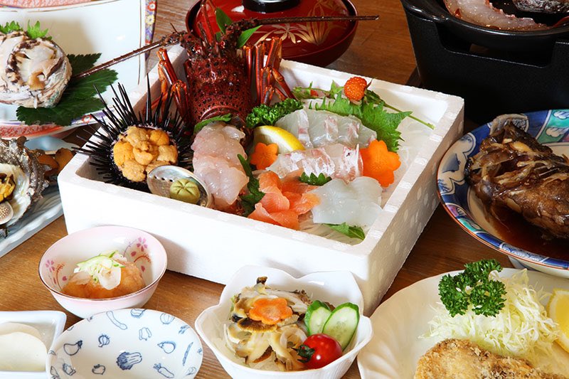 tomo_k2008's tweet photo. 冥土の土産御膳…食べたい(✽´ཫ`✽) https://t.co/P398wtj5W6