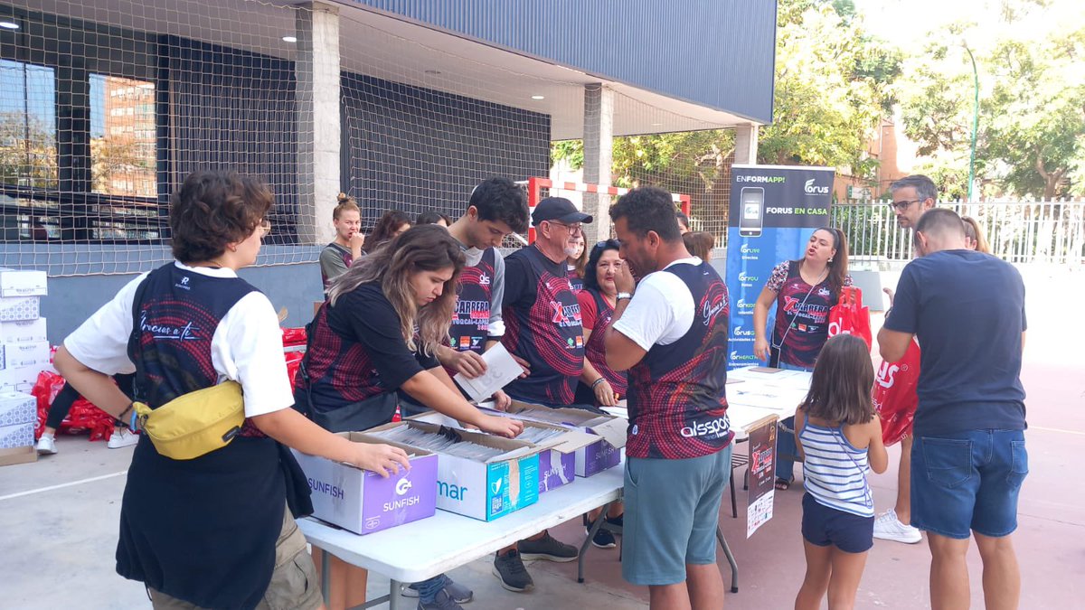 ✅ Entrega de dorsales. 

Que buen trabajo realizan los voluntarios y responsables de la Bda el Torcal. 👏❤️

#10keltorcallapazmlg #malaga