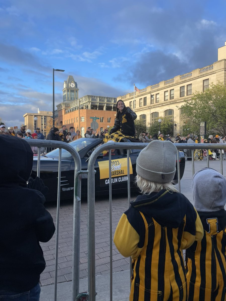 Mitch king tweet media